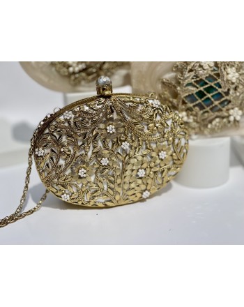 Exquisite gold-threaded...